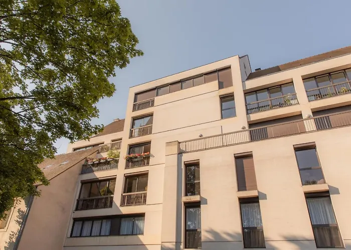 Suite Montrachet 4 Personnes Vue Cathedrale 1 Place De Parking